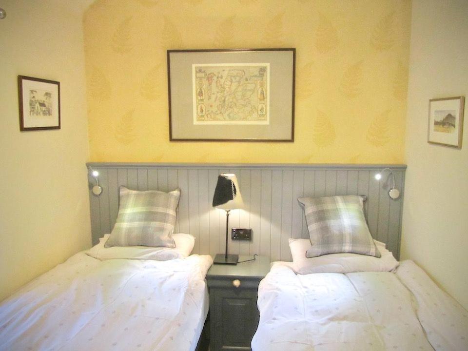 Caman House Apt 2 - By Where Stags Roar Newtonmore Eksteriør billede